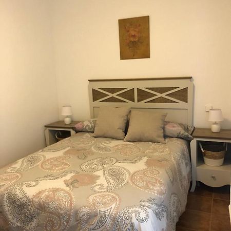 شقة Piso Nuevo Plaza De La Constitucion Sta Cruz De La Zarza Santa Cruz de la Zarza المظهر الخارجي الصورة